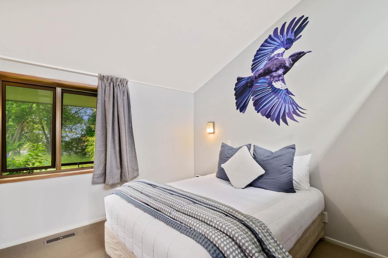 The Bird House - Kawaha Point, Rotorua. Stylish Six Bedroom Home With Space, Views And Relaxed Atmosphere Exterior foto